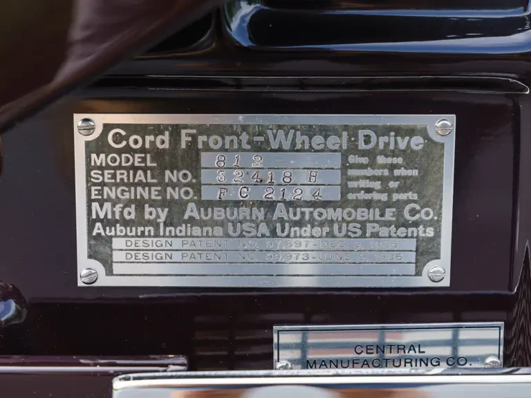 1937 Cord 810 & 812 - Image 29 of 31