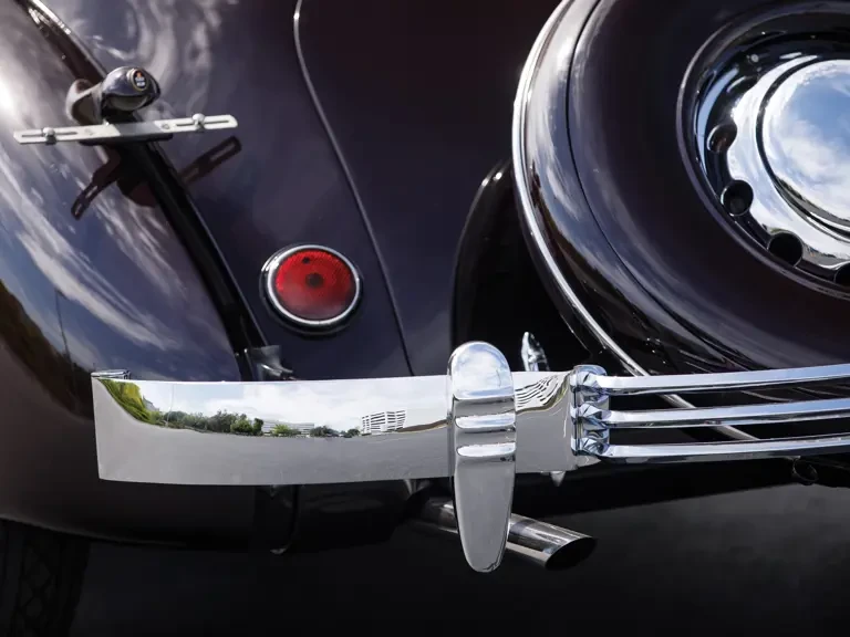 1937 Cord 810 & 812 - Image 28 of 31