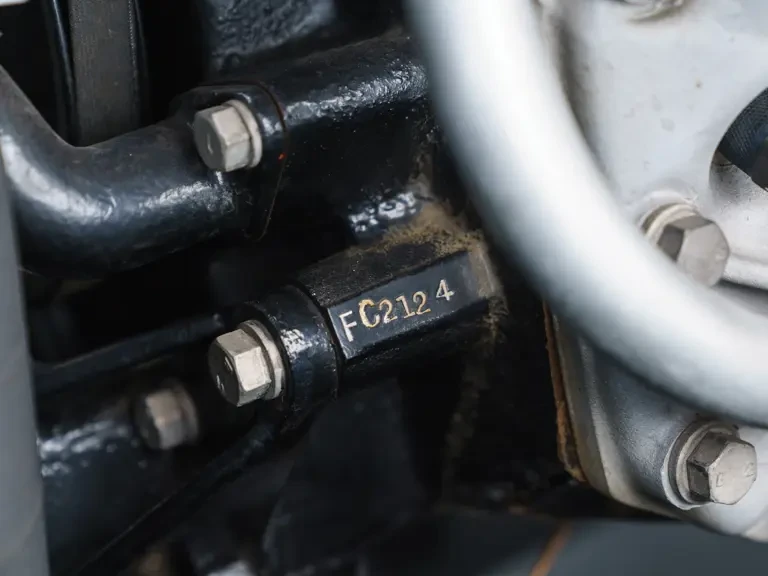 1937 Cord 810 & 812 - Image 30 of 31