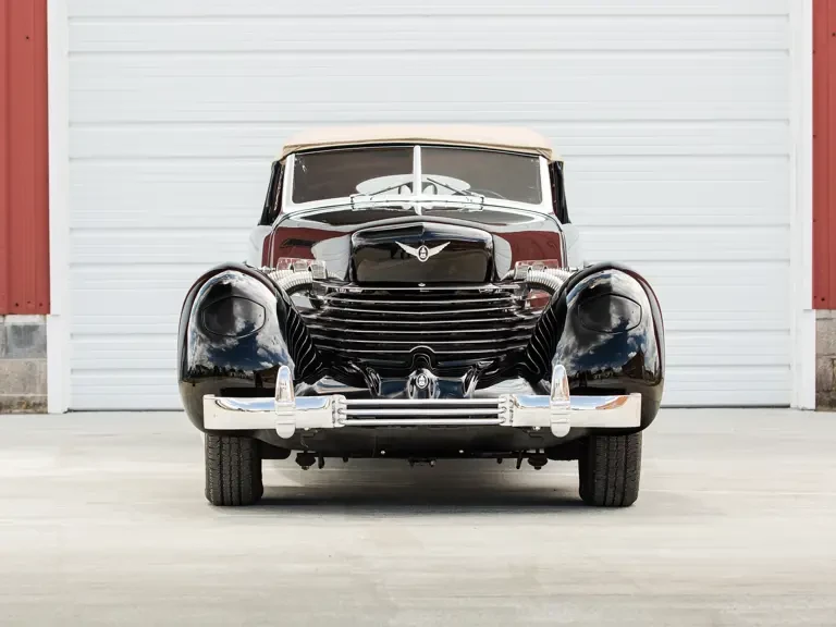 1937 Cord 810 & 812 - Image 22 of 27