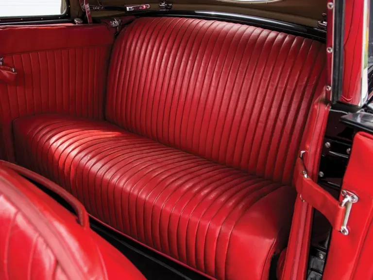 1937 Cord 810 & 812 - Image 15 of 27