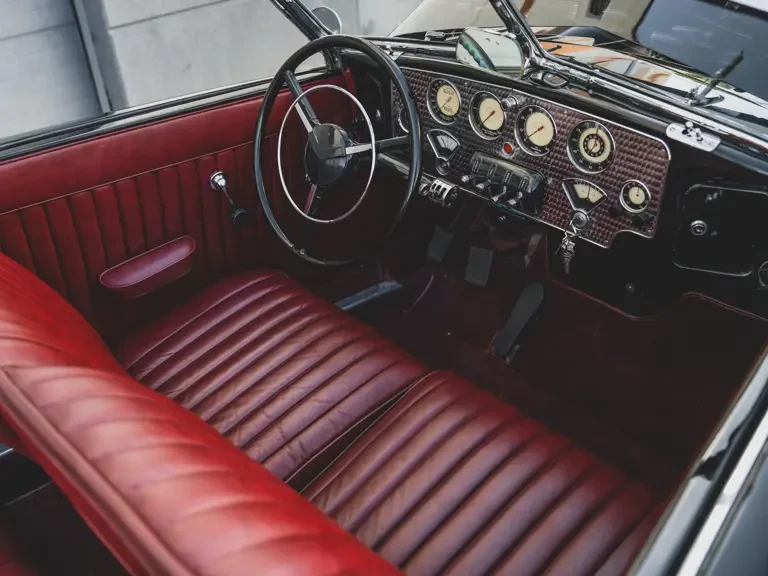 1937 Cord 810 & 812 - Image 20 of 31