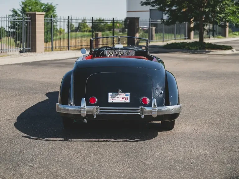 1937 Cord 810 & 812 - Image 8 of 31