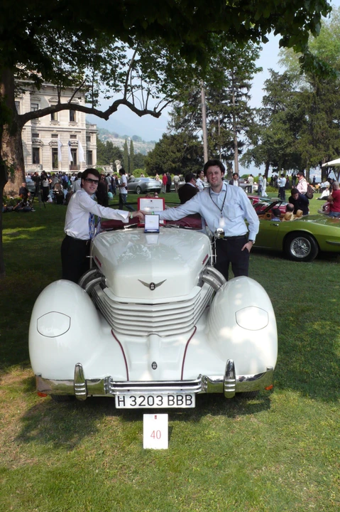 1937 Cord 810 & 812 - Image 3 of 29