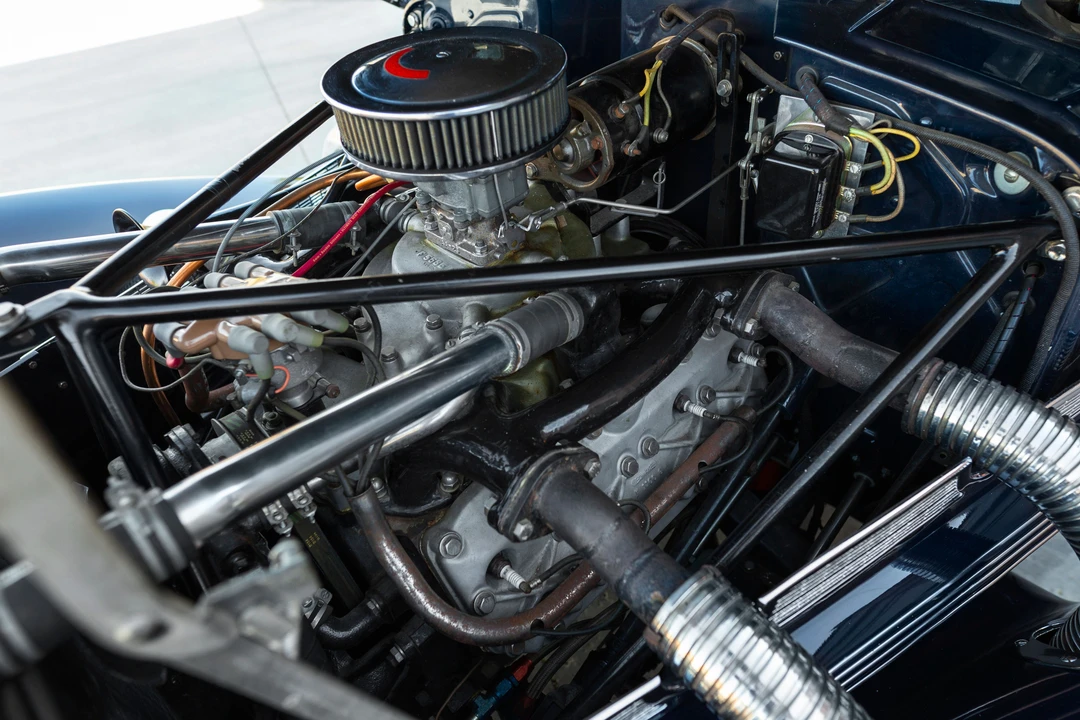 1937 Cord 810 & 812 - Image 22 of 31