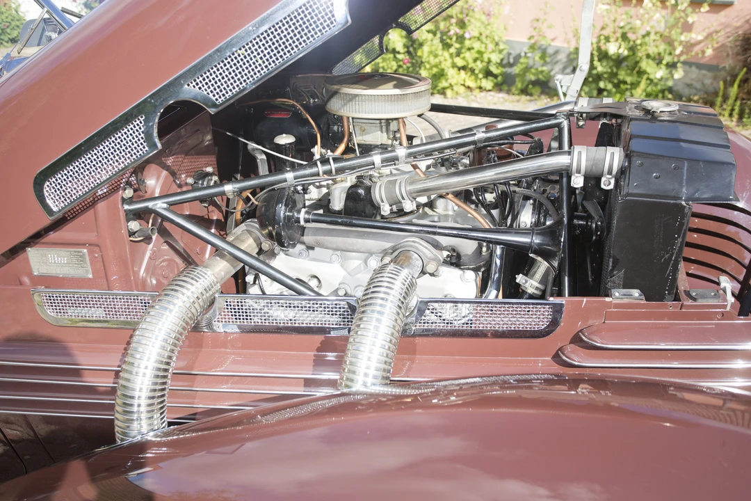 1937 Cord 810 & 812 - Image 12 of 15