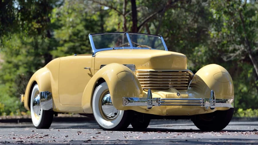 1937 Cord 810 & 812 - Image 12 of 20