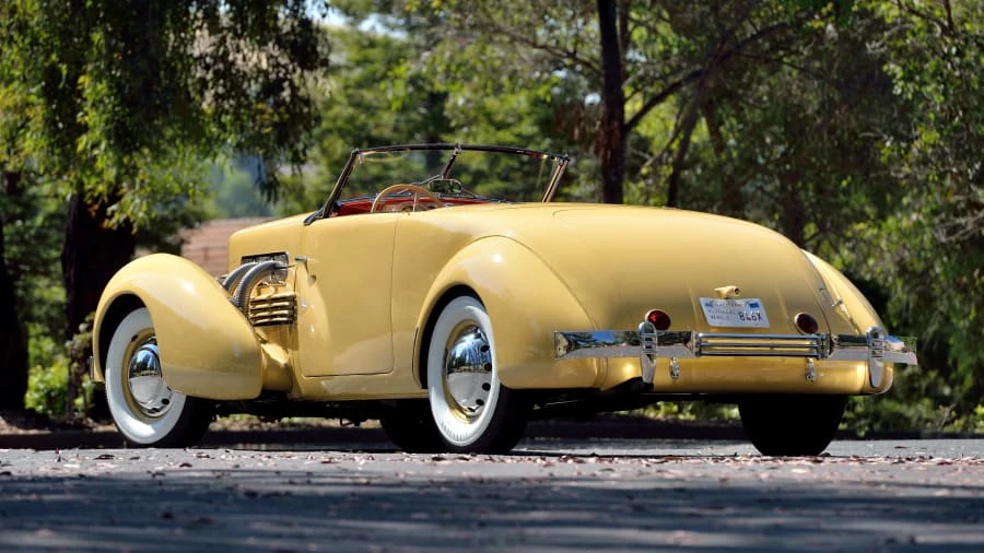 1937 Cord 810 & 812 - Image 13 of 20
