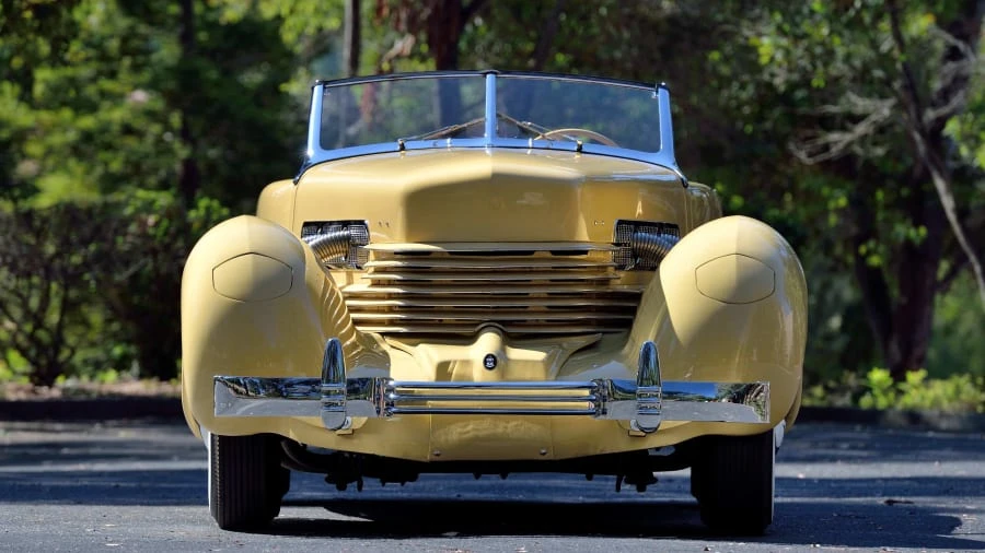 1937 Cord 810 & 812 - Image 14 of 20