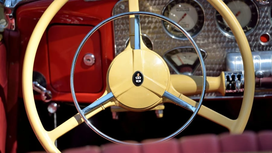 1937 Cord 810 & 812 - Image 19 of 20