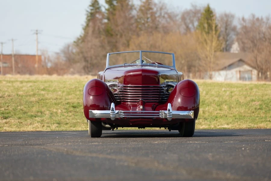 1937 Cord 810 & 812 - Image 15 of 31