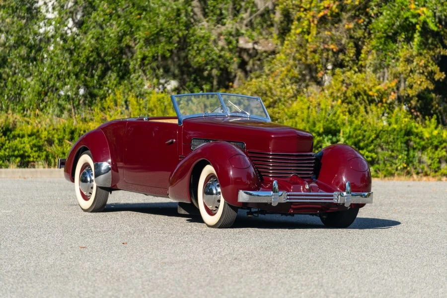 1937 Cord 810 & 812 - Image 6 of 19