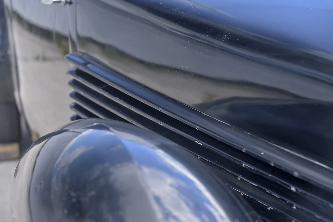 1937 Cord 810 & 812 - Image 25 of 31