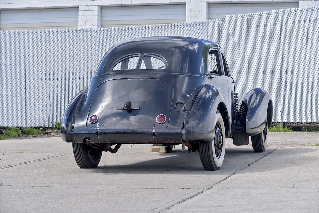 1937 Cord 810 & 812 - Image 7 of 31