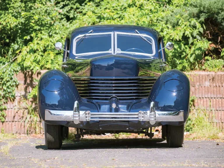 1937 Cord 810 & 812 - Image 9 of 16