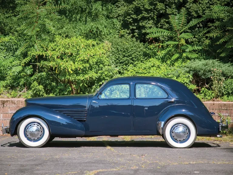 1937 Cord 810 & 812 - Image 6 of 16
