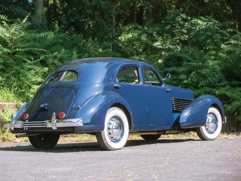 1937 Cord 810 & 812 - Image 3 of 16