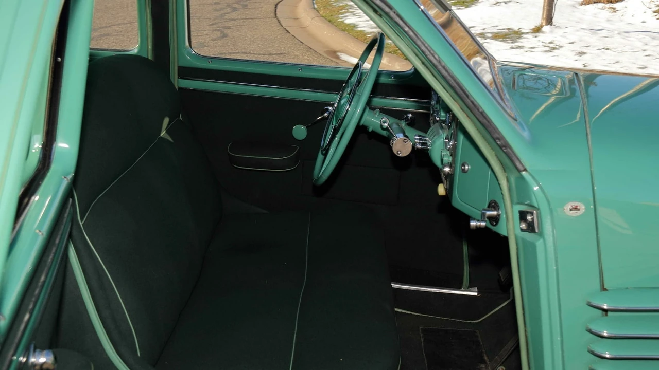 1937 Cord 810 & 812 - Image 5 of 31