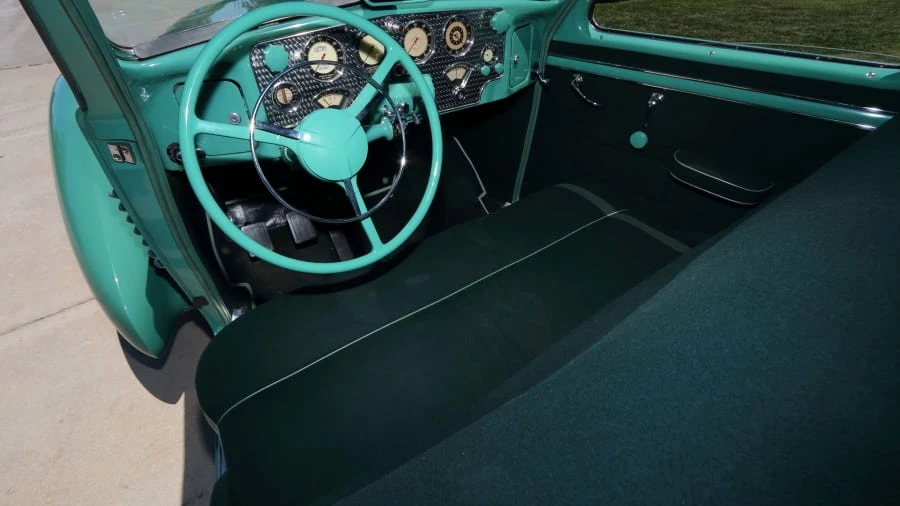 1937 Cord 810 & 812 - Image 4 of 12