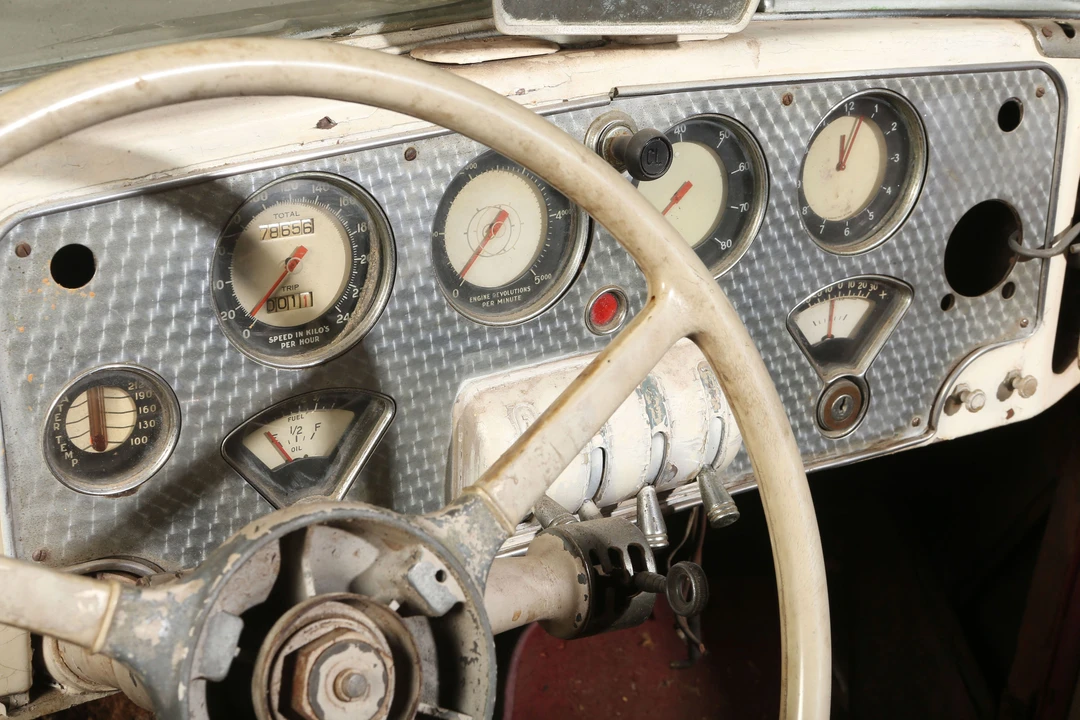 1937 Cord 810 & 812 - Image 3 of 31