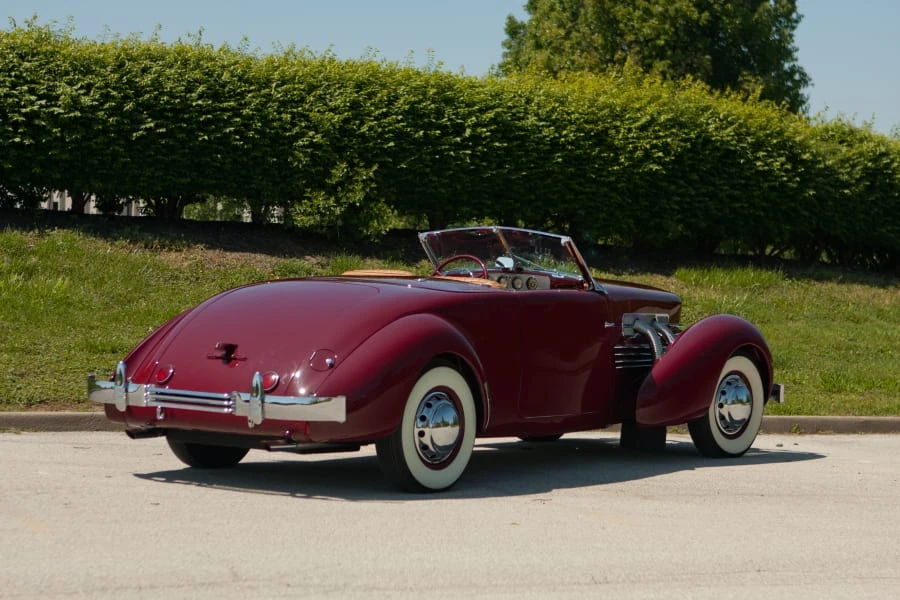1937 Cord 810 & 812 - Image 5 of 5