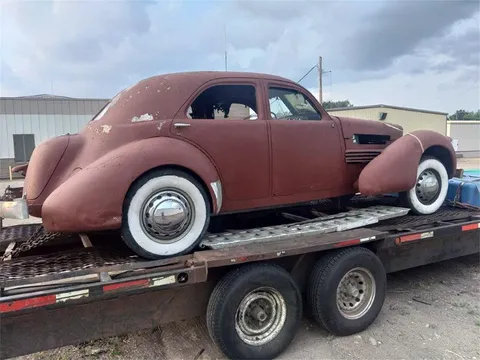 1937 Cord Beverly