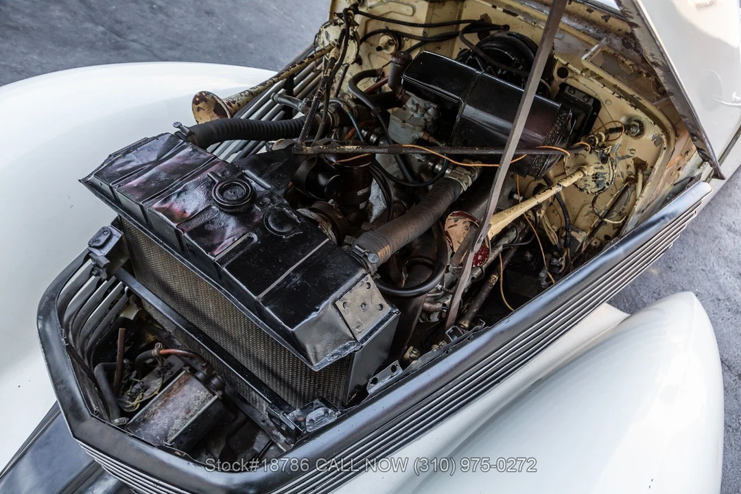 1937 Cord 810 & 812 - Image 31 of 31