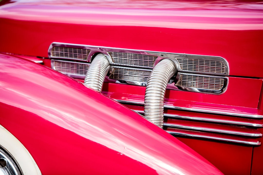 1937 Cord 810 & 812 - Image 22 of 31