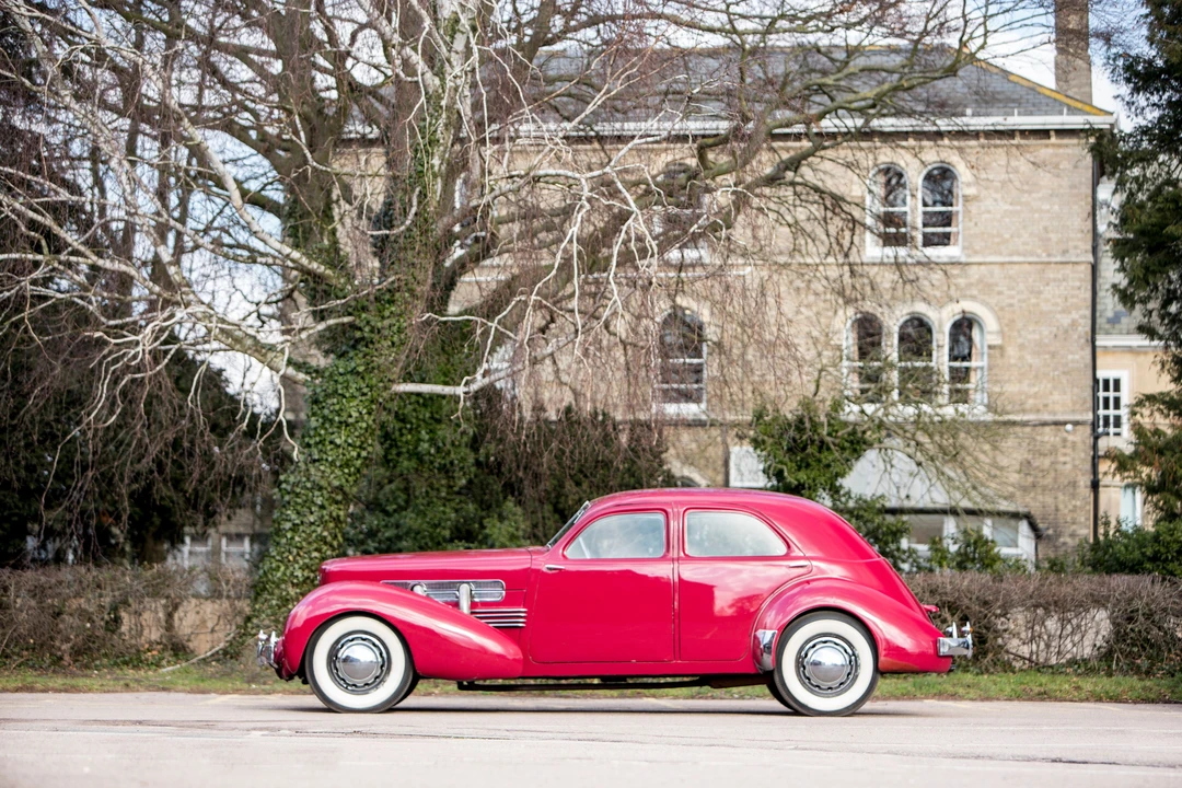 1937 Cord 810 & 812 - Image 12 of 31