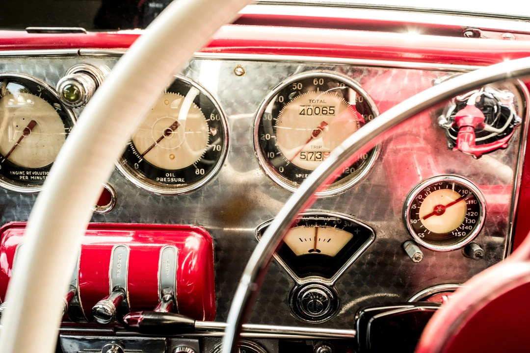 1937 Cord 810 & 812 - Image 31 of 31