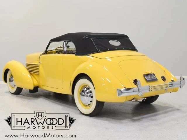 1937 Cord 810 & 812 - Image 4 of 21