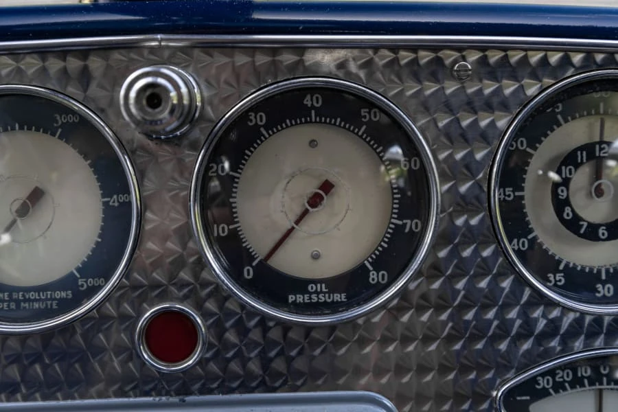 1937 Cord 810 & 812 - Image 14 of 26