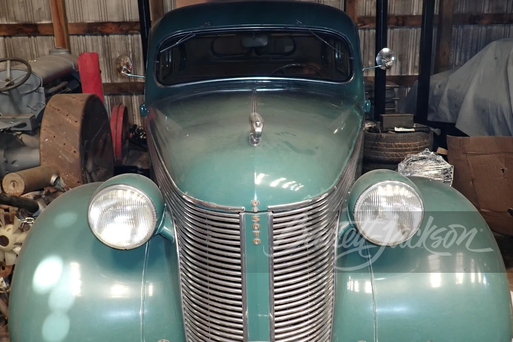 1937 DeSoto - Image 7 of 10