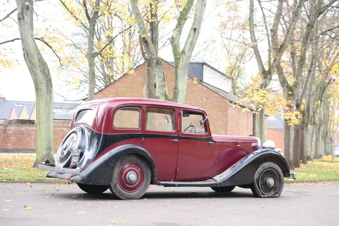 1937 Daimler - Image 10 of 10