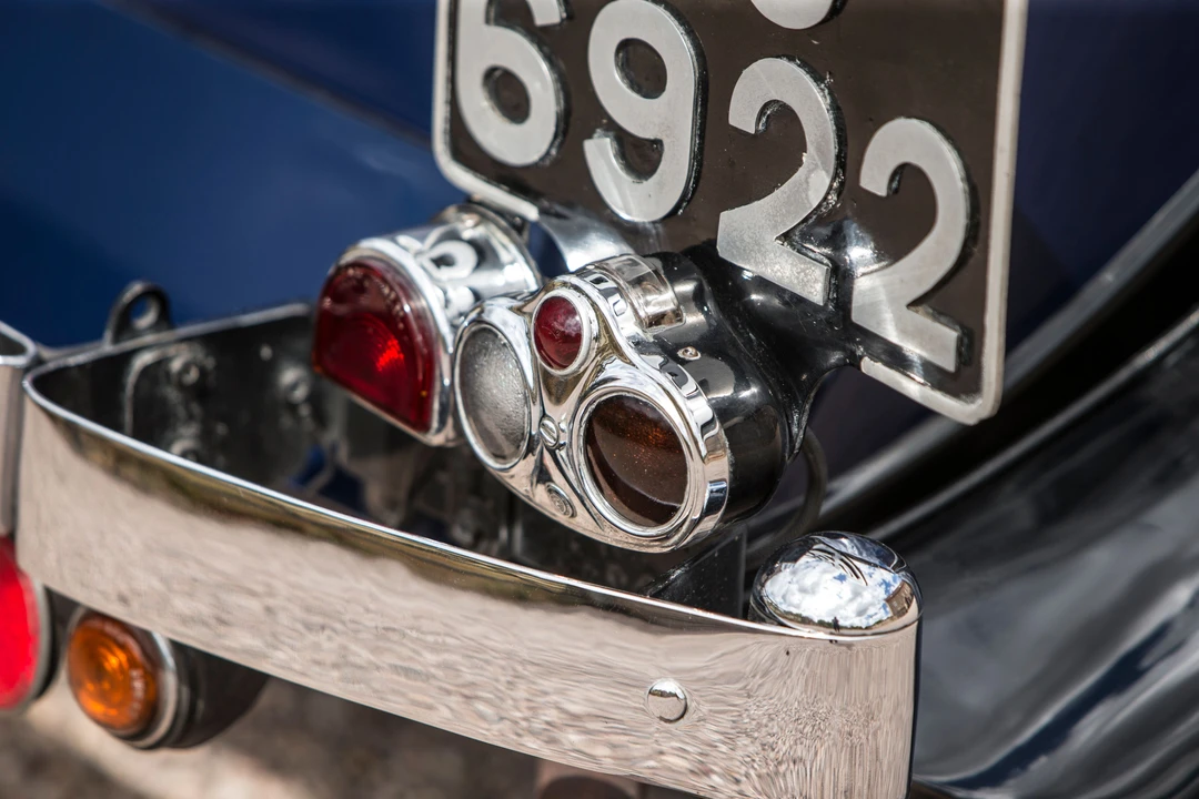 1937 Daimler - Image 13 of 31