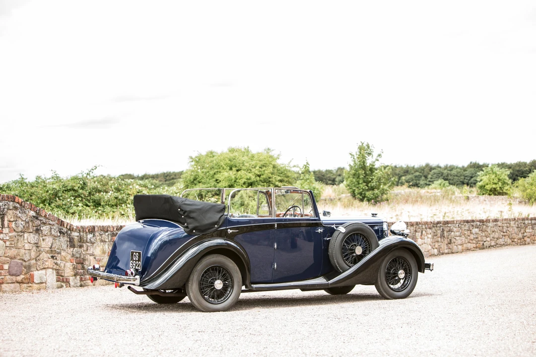 1937 Daimler - Image 15 of 31