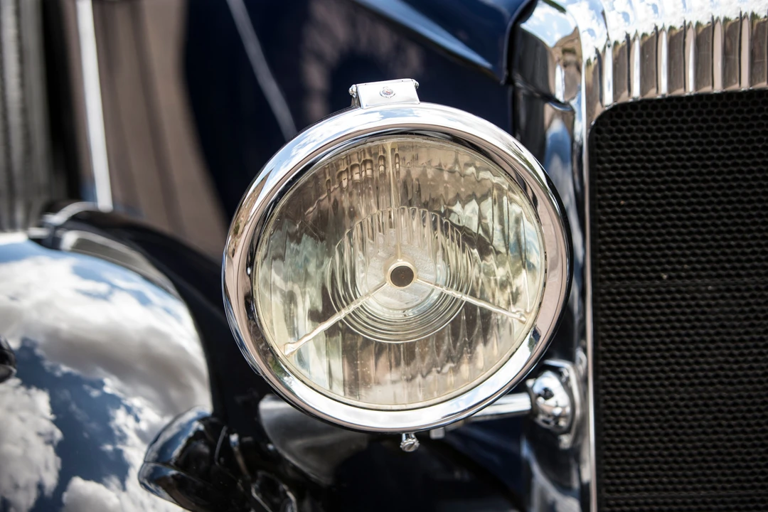 1937 Daimler - Image 5 of 31
