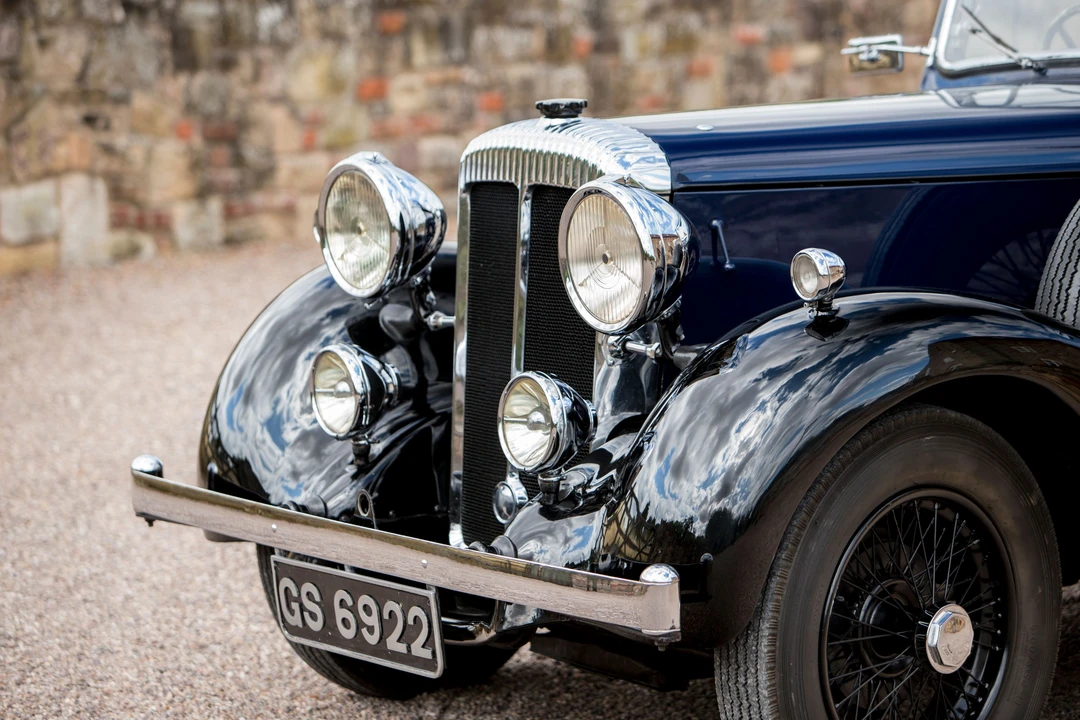 1937 Daimler - Image 9 of 31