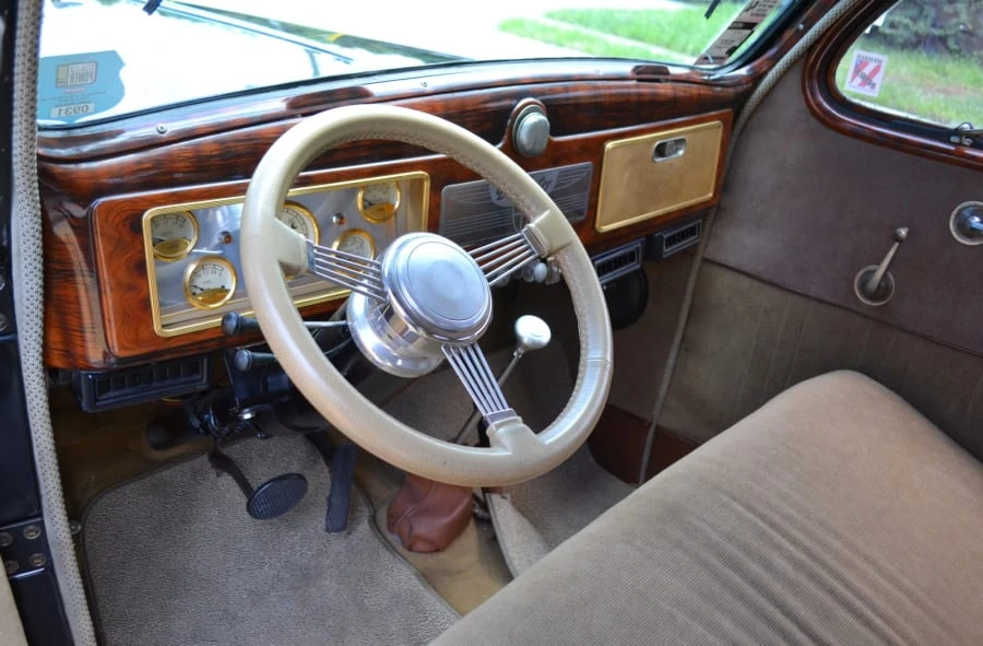 1937 DeSoto - Image 4 of 12