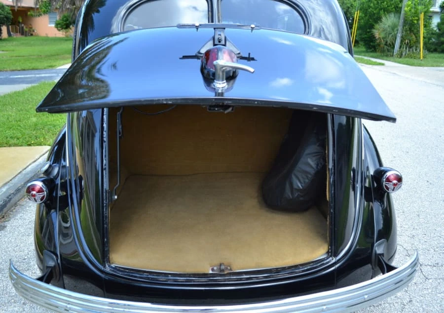 1937 DeSoto - Image 10 of 12