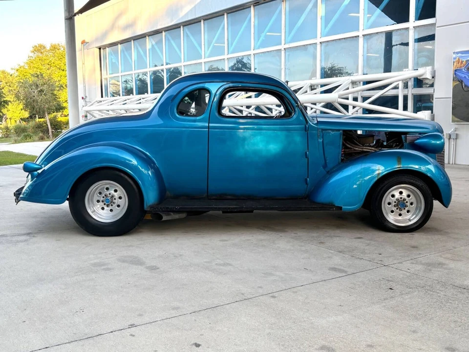 1937 DeSoto - Image 5 of 31
