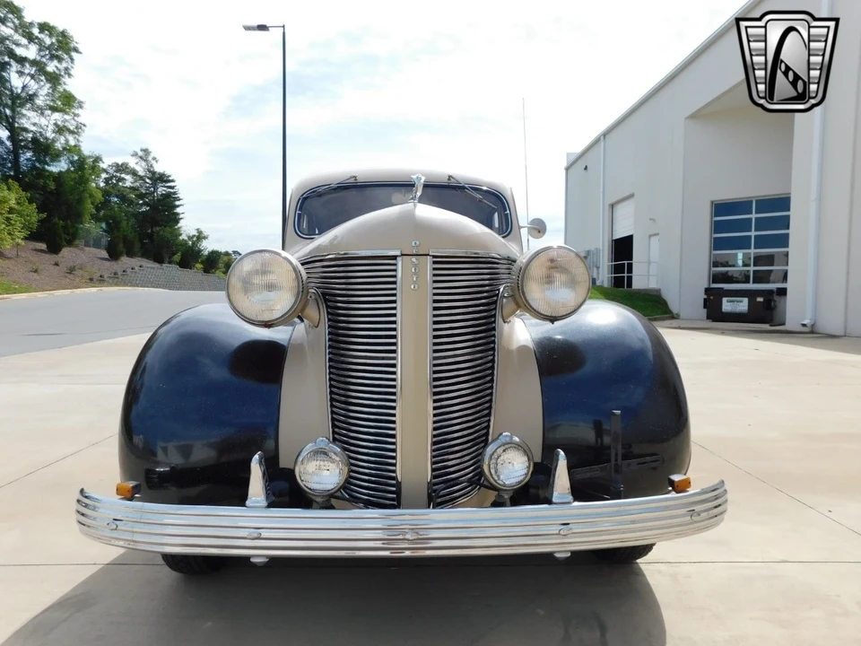 1937 DeSoto - Image 4 of 21