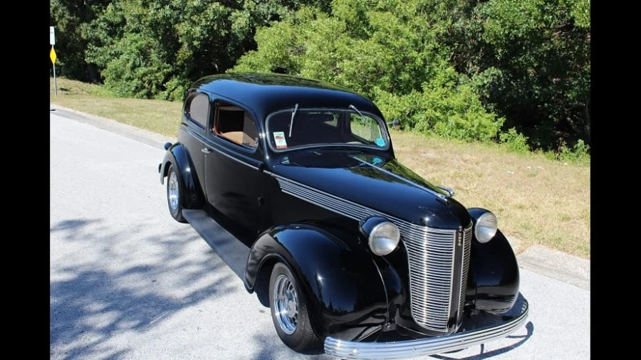 1937 DeSoto - Image 10 of 12
