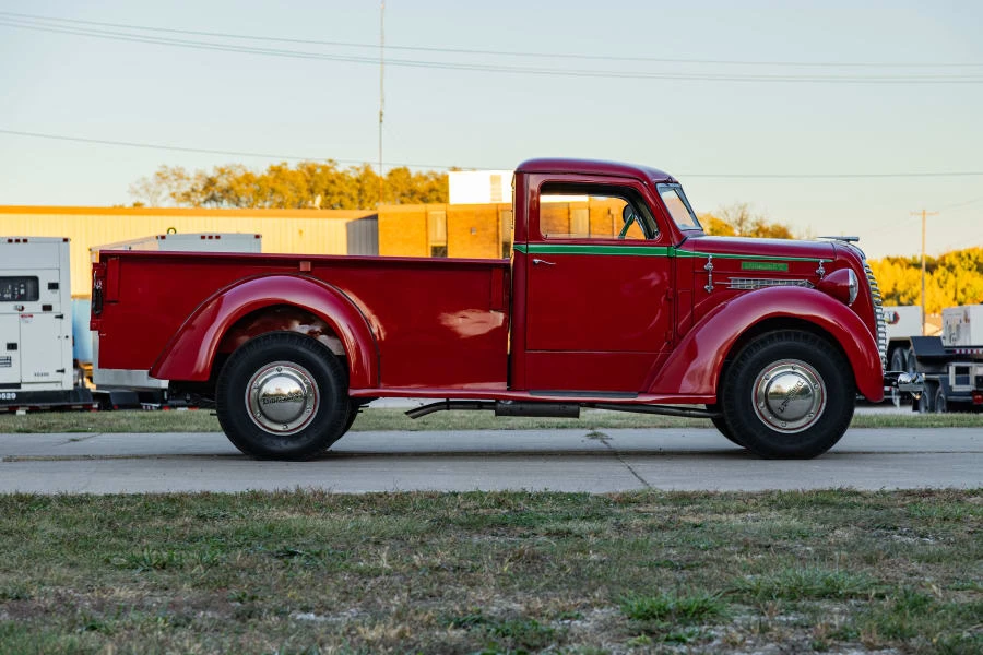 1937 Diamond T - Image 11 of 31