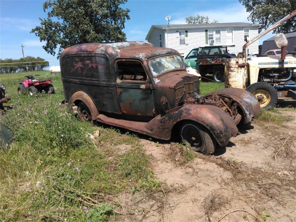 1937 Dodge T/V/W Series - Image 7 of 17