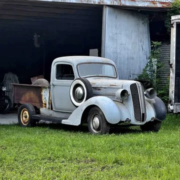 1937 Dodge Ram 1500 Short Bed