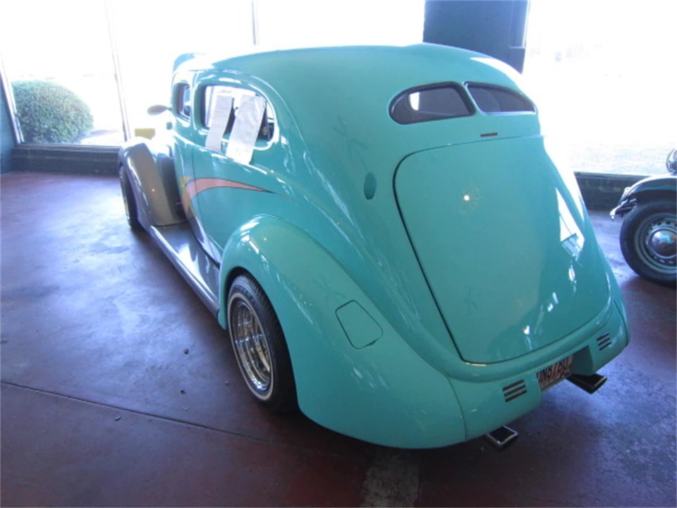 1937 Ford Standard & Deluxe & Super Deluxe - Image 8 of 19