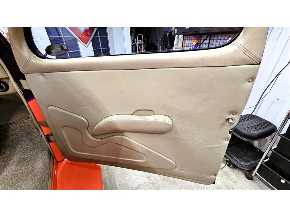 1937 Ford Standard & Deluxe & Super Deluxe - Image 28 of 31