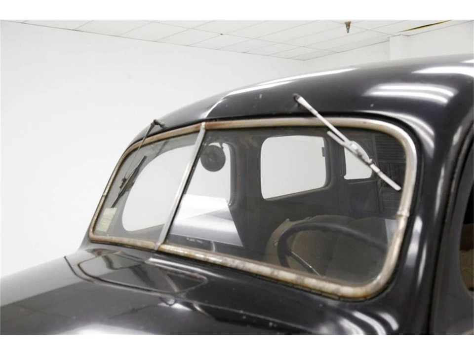 1937 Ford Standard & Deluxe & Super Deluxe - Image 18 of 31