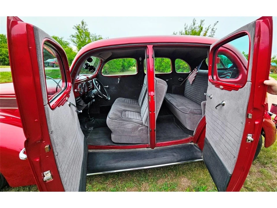 1937 Ford Standard & Deluxe & Super Deluxe - Image 18 of 31